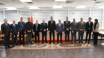 وزير الرياضة يناقش اعتماد المعمل المصري لمكافحة المنشطات مع الخبراء